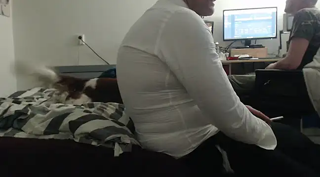 mikeythebestsucker online show from December 25, 2024, 10:48 pm