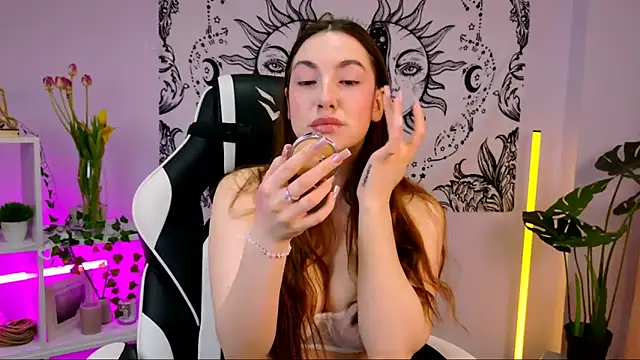 MelissaLovvv online show from March 12, 2025, 1:36 am