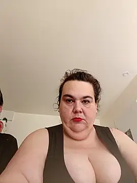 Niny84 online show from June 11, 2026, 3:43 pm