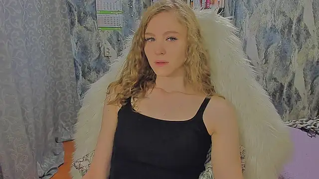 Snapshot of JuxxxsyBunx chatting on November 3, 2025, 8:26 am JuxxxsyBunx online show from November 3, 2025, 8:26 am