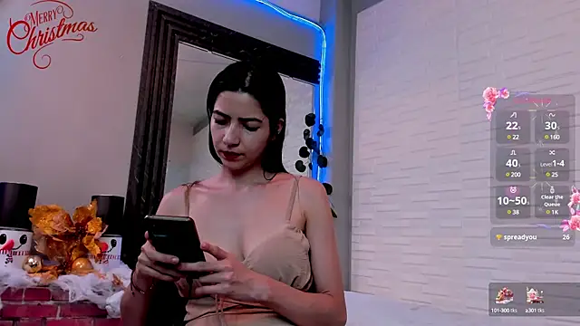 Snapshot of sweetieandjuicyy chatting on December 20, 2024, 6:35 pm sweetieandjuicyy online show from December 20, 2024, 6:35 pm