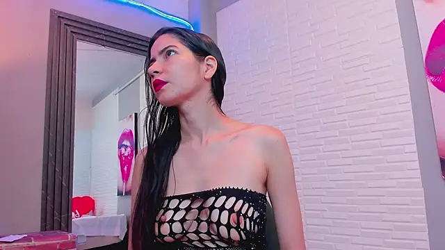 Snapshot of sweetieandjuicyy chatting on February 20, 2025, 2:24 pm sweetieandjuicyy online show from February 20, 2025, 2:24 pm