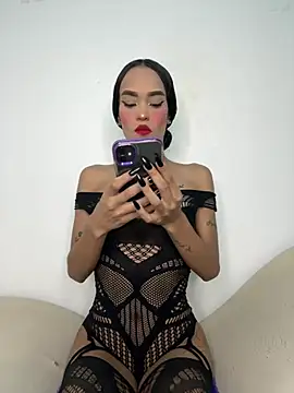 Exotic girl666 online show from June 13, 2026, 1:58 am