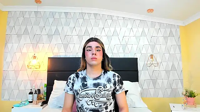 JustinePerry online show from November 10, 2025, 2:54 am