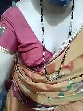Snapshot of aliseanu chatting on January 31, 2025, 4:47 am aliseanu online show from January 31, 2025, 4:47 am