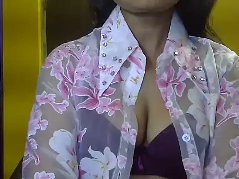 Snapshot of Hot_indiangirl chatting on October 13, 2025, 6:41 pm Hot indiangirl online show from October 13, 2025, 6:41 pm