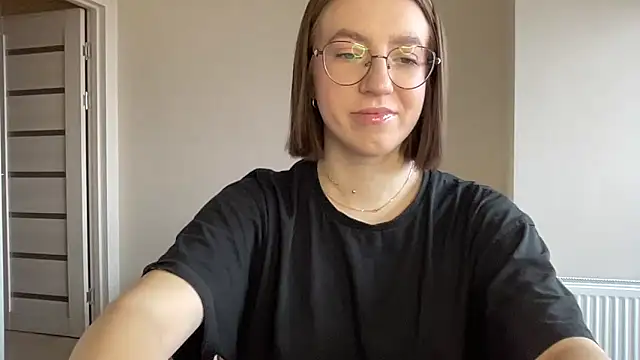 Snapshot of liins_wet chatting on December 17, 2024, 8:56 am liins wet online show from December 17, 2024, 8:56 am