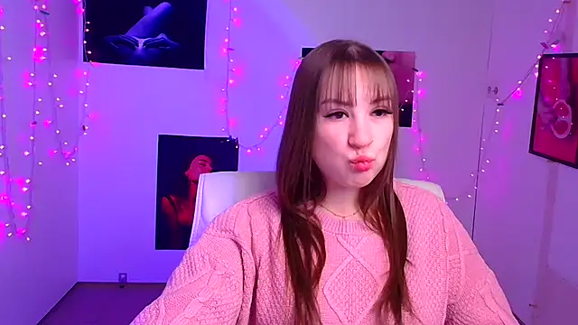 Evelina GG online show from December 4, 2024, 6:33 am