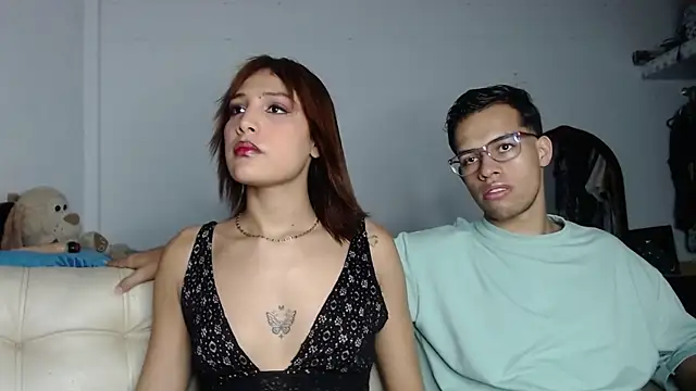 alexandra lorens online show from September 28, 2025, 3:01 am