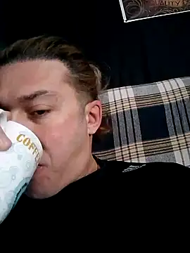 Lovely milk online show from January 17, 2025, 8:24 am