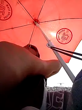 Lovely milk online show from October 7, 2025, 7:49 am