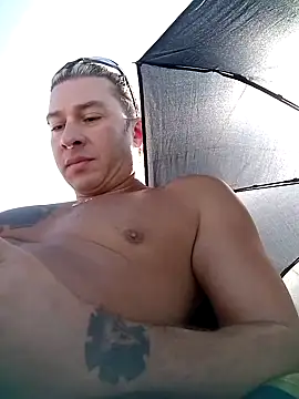 Lovely milk online show from November 2, 2025, 8:28 am