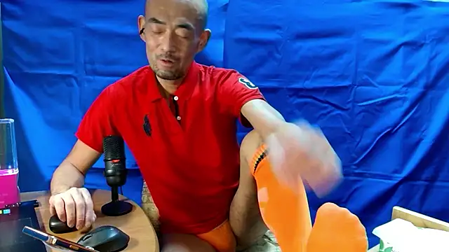 Snapshot of heita_omori chatting on November 4, 2025, 1:21 pm heita omori online show from November 4, 2025, 1:21 pm