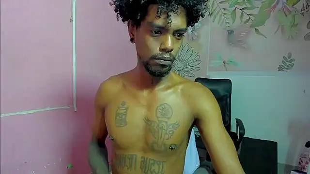 Snapshot of bigblackhotx1 chatting on March 1, 2026, 10:17 am bigblackhotx1 online show from March 1, 2026, 10:17 am