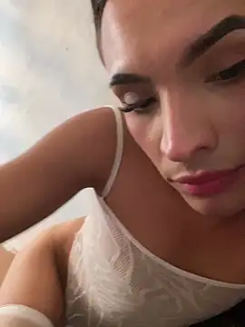 miss Ari online show from January 1, 2025, 4:50 am