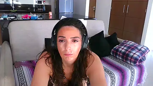 loveattack online show from December 29, 2024, 9:41 pm