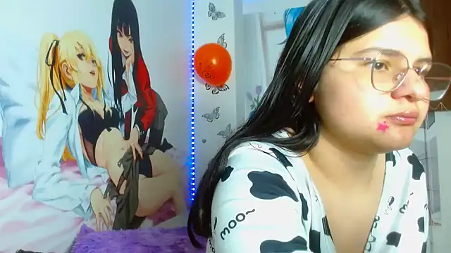 mackenhot303av online show from October 17, 2025, 11:35 am