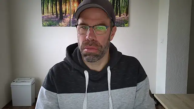 Harry Boldt online show from October 20, 2025, 3:12 pm