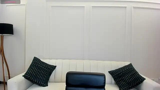 Snapshot of StacyWoods chatting on March 7, 2025, 10:35 am StacyWoods online show from March 7, 2025, 10:35 am