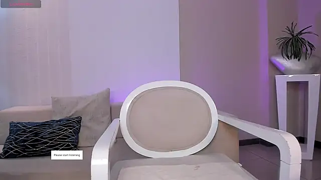 StacyWoods online show from April 25, 2026, 1:41 pm