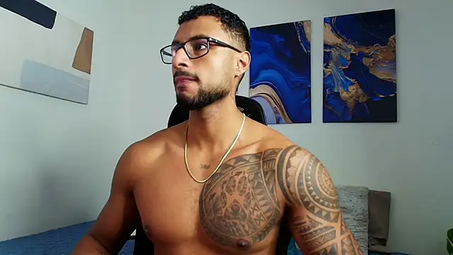 Snapshot of LiamGarcia1 chatting on September 10, 2025, 2:06 pm LiamGarcia1 online show from September 10, 2025, 2:06 pm