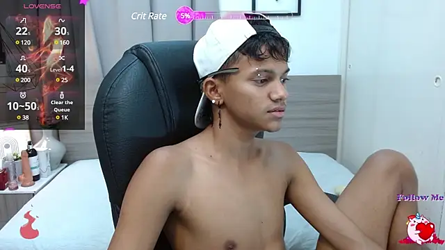 loistwink  online show from January 16, 2025, 4:17 am