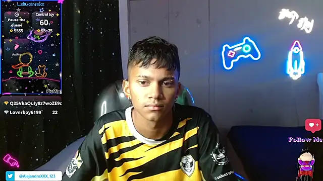 loistwink  online show from February 21, 2025, 11:44 am