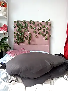 kendalbrowns online show from October 15, 2025, 1:11 pm