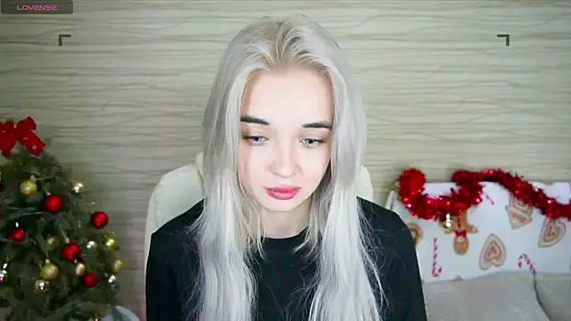 Snapshot of Ashley_S chatting on December 29, 2024, 11:08 pm Ashley S online show from December 29, 2024, 11:08 pm