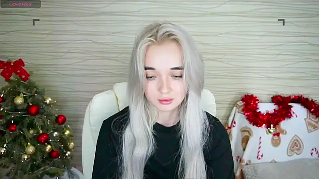 Snapshot of Ashley_S chatting on December 30, 2024, 5:26 am Ashley S online show from December 30, 2024, 5:26 am