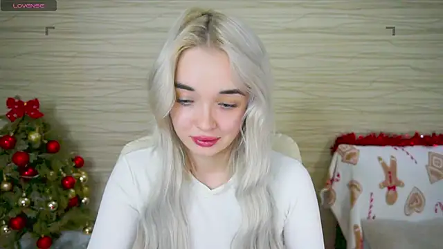 Snapshot of Ashley_S chatting on January 15, 2025, 2:17 am Ashley S online show from January 15, 2025, 2:17 am