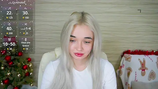 Snapshot of Ashley_S chatting on January 19, 2025, 2:15 am Ashley S online show from January 19, 2025, 2:15 am