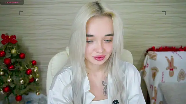 Snapshot of Ashley_S chatting on January 25, 2025, 2:04 am Ashley S online show from January 25, 2025, 2:04 am