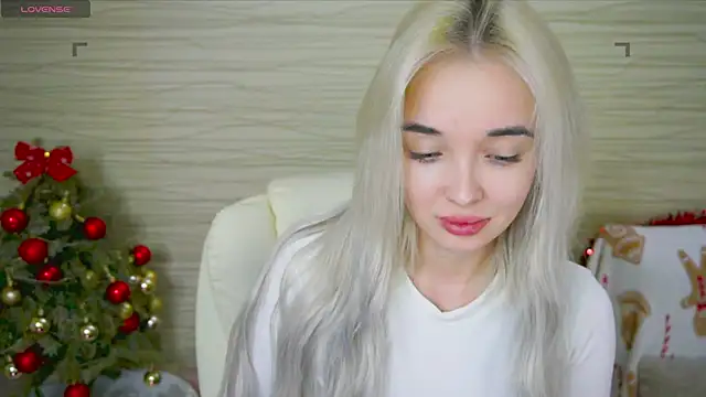 Snapshot of Ashley_S chatting on January 31, 2025, 2:15 am Ashley S online show from January 31, 2025, 2:15 am