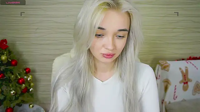 Snapshot of Ashley_S chatting on February 1, 2025, 11:06 pm Ashley S online show from February 1, 2025, 11:06 pm