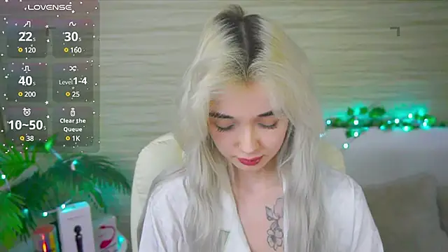 Snapshot of Ashley_S chatting on March 8, 2025, 2:34 am Ashley S online show from March 8, 2025, 2:34 am