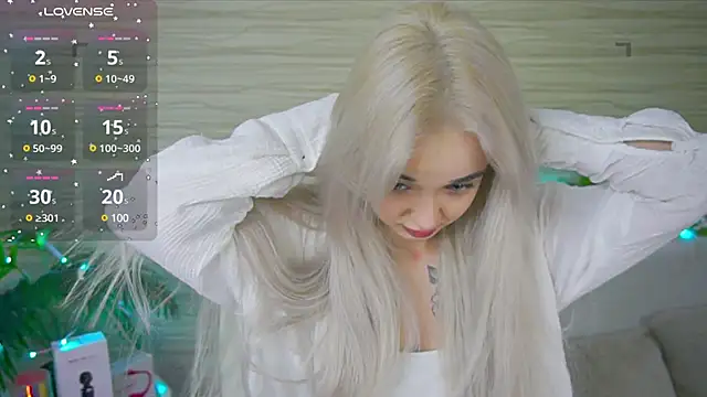 Snapshot of Ashley_S chatting on March 17, 2025, 11:11 pm Ashley S online show from March 17, 2025, 11:11 pm