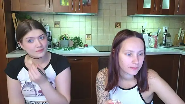 HotCaramellsTV online show from March 27, 2026, 10:59 am