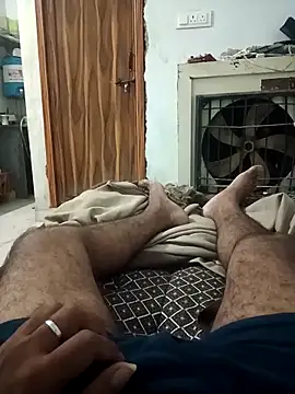 Snapshot of pintuS40 chatting on October 26, 2025, 1:44 am pintuS40 online show from October 26, 2025, 1:44 am