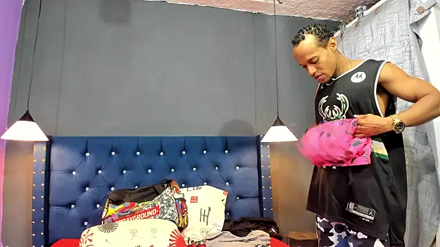 Salomon koude online show from September 28, 2025, 7:52 pm