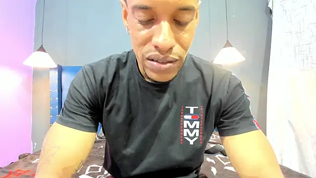 Salomon koude online show from October 13, 2025, 7:14 pm