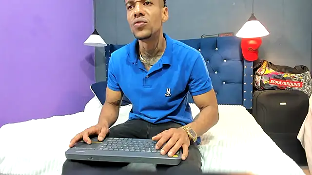 Snapshot of Salomon_koude chatting on March 5, 2026, 8:16 pm Salomon koude online show from March 5, 2026, 8:16 pm