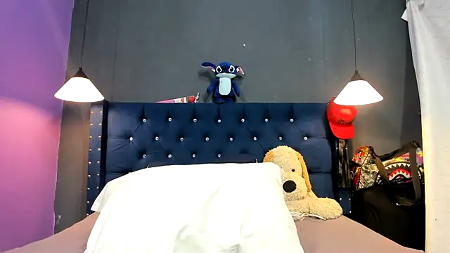 Snapshot of Salomon_koude chatting on March 9, 2026, 9:08 pm Salomon koude online show from March 9, 2026, 9:08 pm