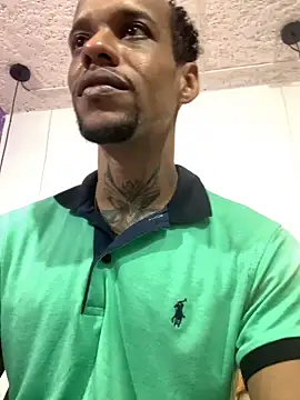 Snapshot of Salomon_koude chatting on April 8, 2026, 6:52 pm Salomon koude online show from April 8, 2026, 6:52 pm