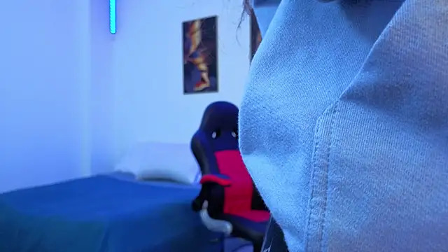 Snapshot of viktorya_xue chatting on February 28, 2026, 10:05 am viktorya xue online show from February 28, 2026, 10:05 am