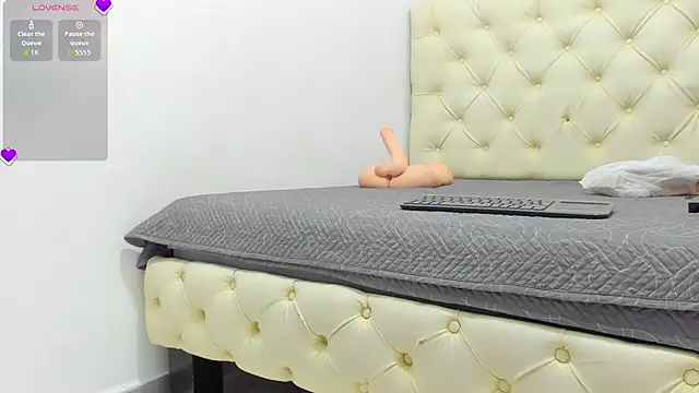 Snapshot of ElisabethMassey chatting on October 6, 2025, 1:08 pm ElisabethMassey online show from October 6, 2025, 1:08 pm