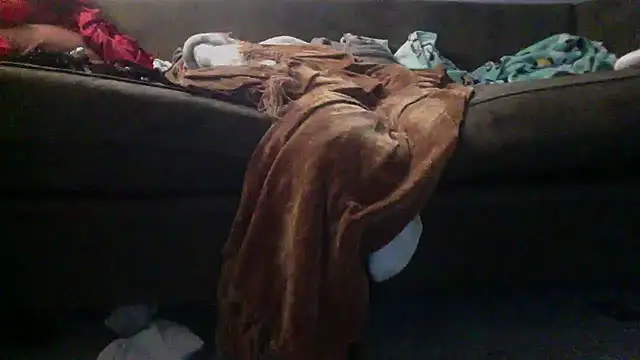 Snapshot of dirtything4u chatting on September 12, 2025, 6:52 pm dirtything4u online show from September 12, 2025, 6:52 pm