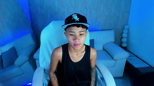 nova sex01 online show from September 30, 2025, 4:06 am