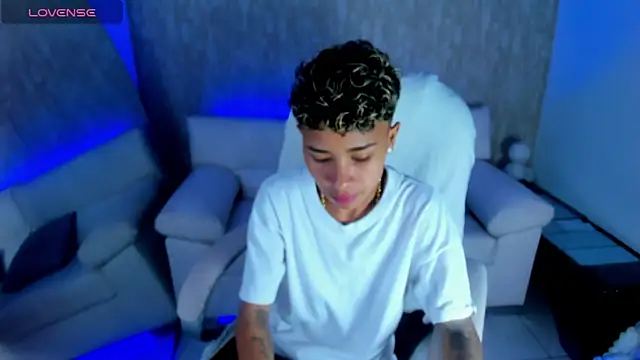 nova sex01 online show from October 11, 2025, 3:50 am