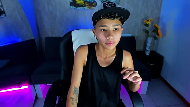 nova sex01 online show from February 14, 2026, 1:35 am